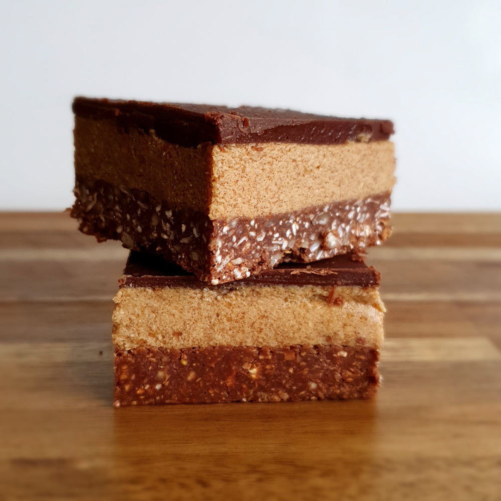 Raw caramel slice